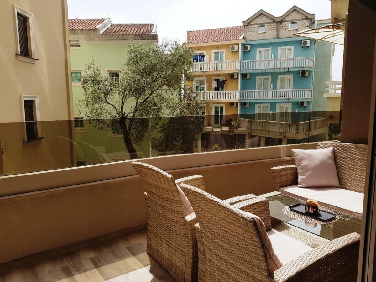 Lux Apartment Teodora ราไฟโลวีซี ภายนอก รูปภาพ