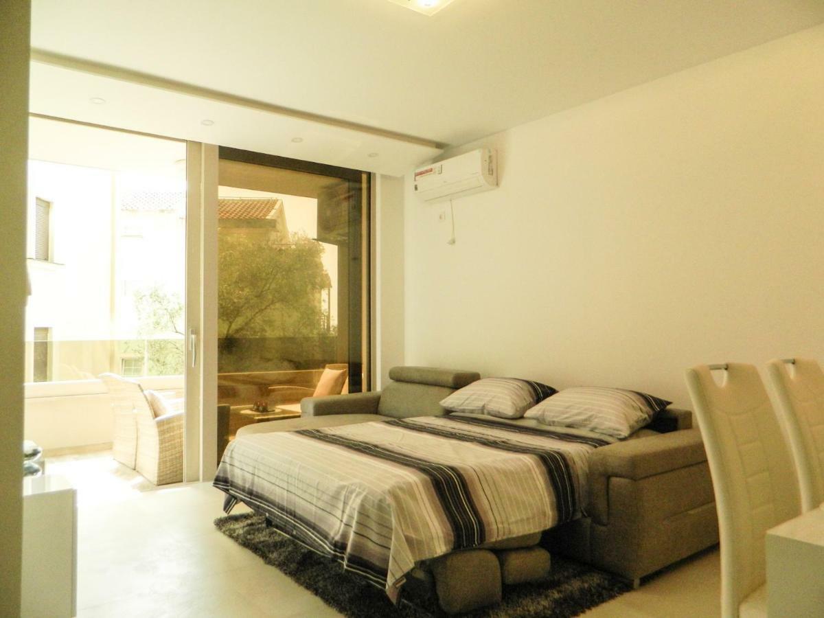Lux Apartment Teodora ราไฟโลวีซี ภายนอก รูปภาพ